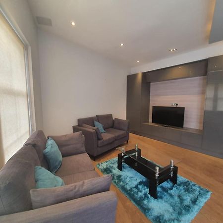 Villa Agar Grove London Exterior foto